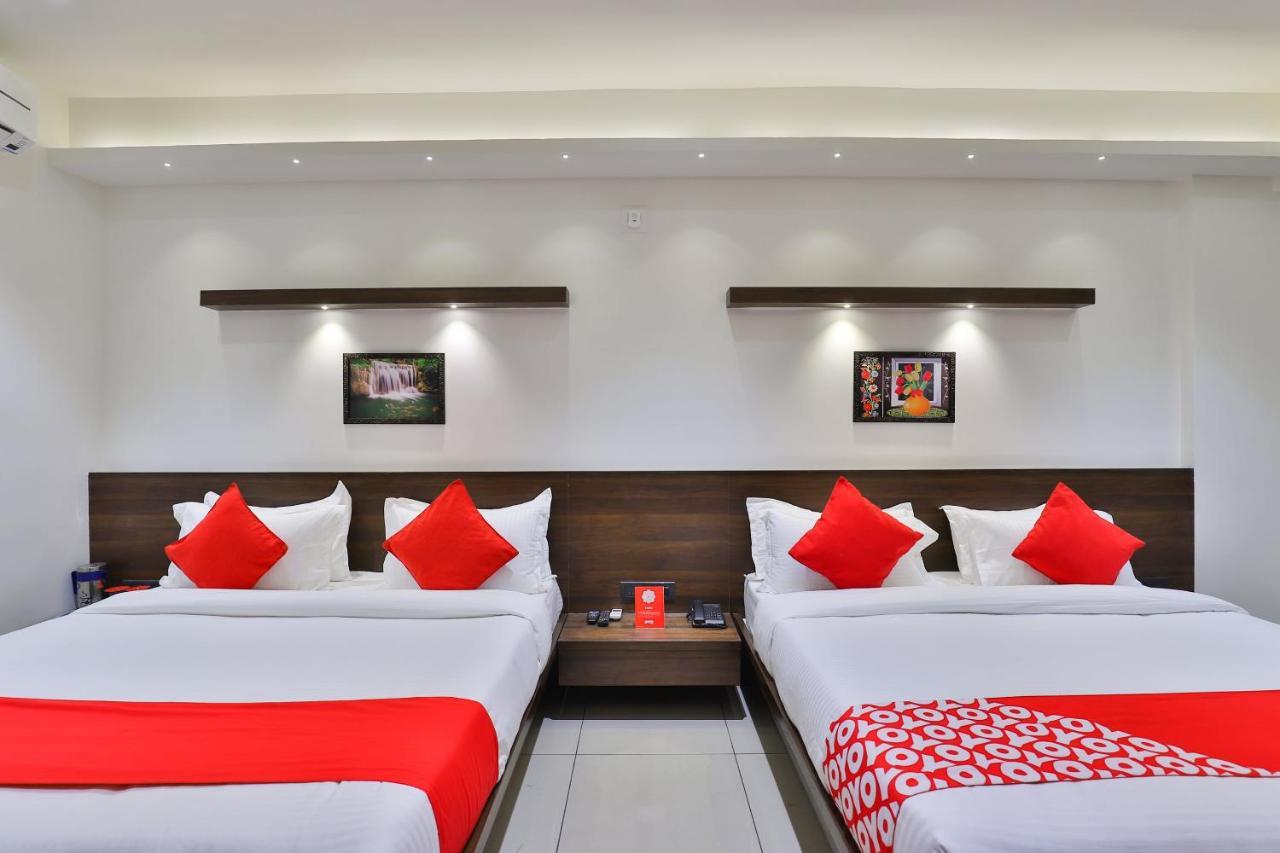 Oyo 16604 Hotel Sparsh Inn Ahmedabad Luaran gambar