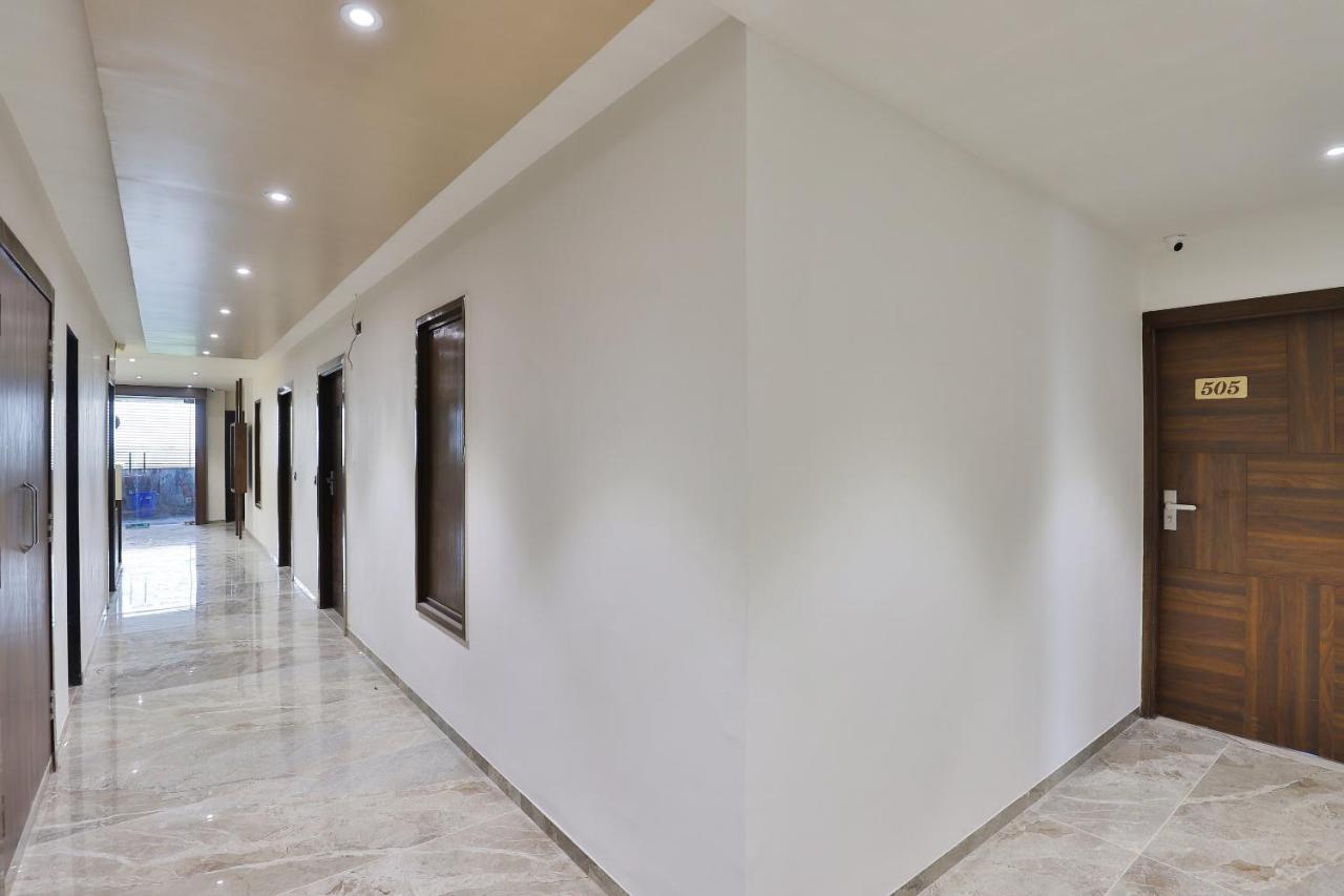 Oyo 16604 Hotel Sparsh Inn Ahmedabad Luaran gambar