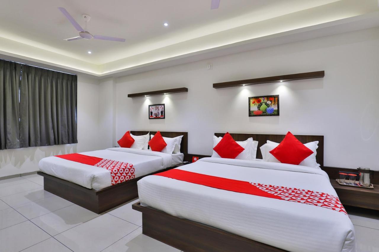 Oyo 16604 Hotel Sparsh Inn Ahmedabad Luaran gambar