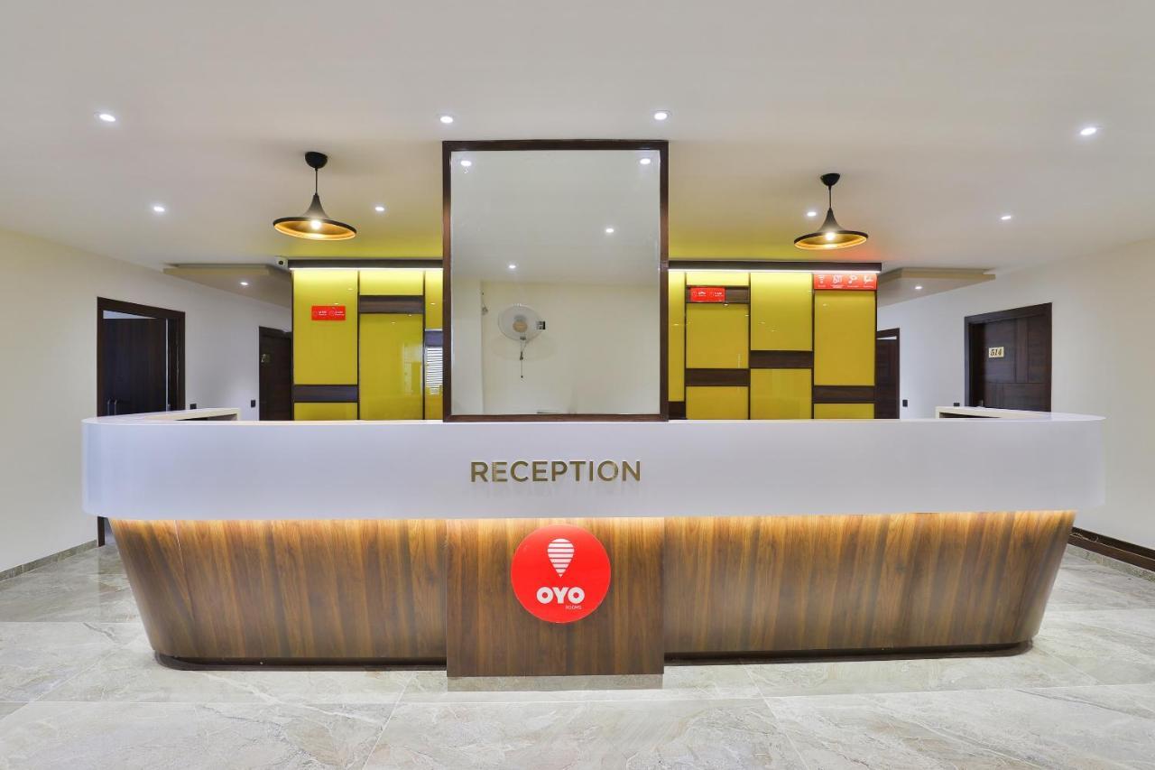 Oyo 16604 Hotel Sparsh Inn Ahmedabad Luaran gambar